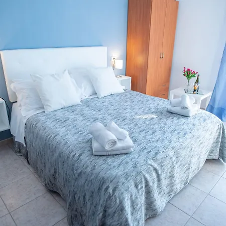 Bed & Breakfast New Triscele 3*