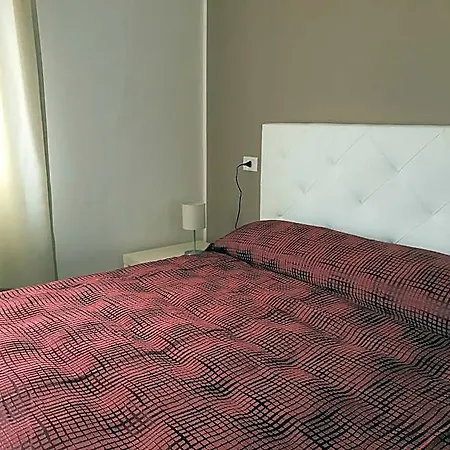 New Triscele Bed & Breakfast 3*