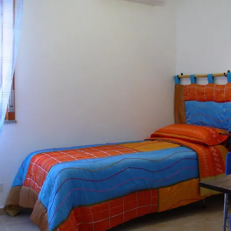 New Triscele Bed & Breakfast 3*